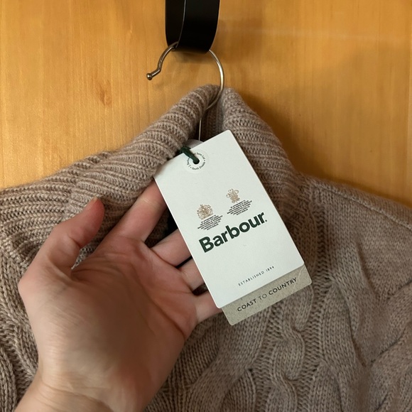NWT Barbour sweater dress - Picture 4 of 6